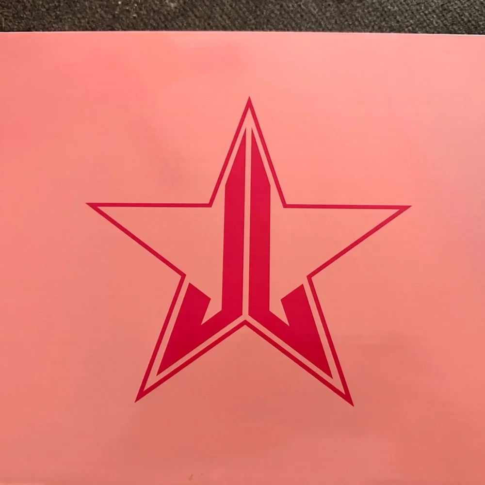 JEFFEE STAR - Picture 4 of 5